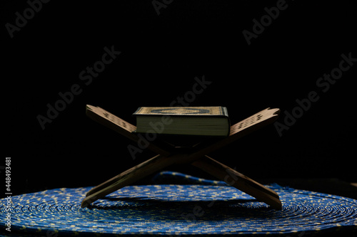 Wallpaper Mural The Quran is a book that is a source of knowledge. The practice and study of Islam is open to reading in the mosque. Torontodigital.ca