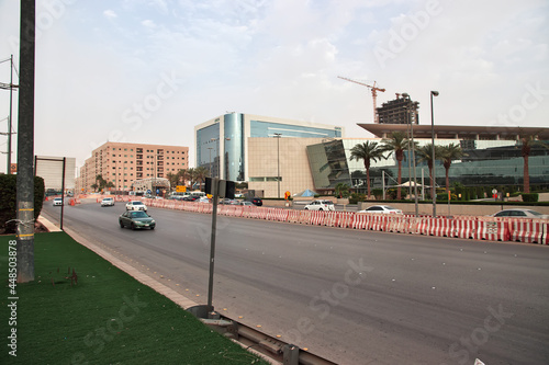 Fototapeta Naklejka Na Ścianę i Meble -  The street in the center of Riyadh, Saudi Arabia