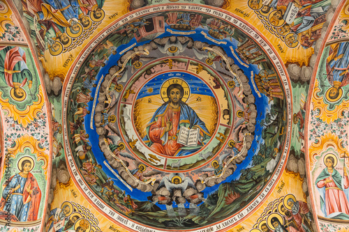 ブルガリア リラ修道院の聖堂のフレスコ画