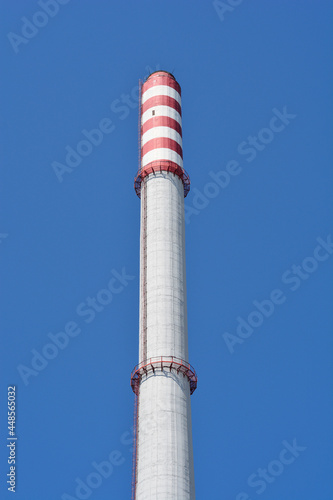 Heating plant chimney