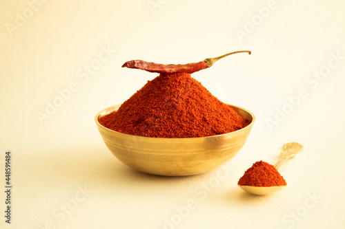 Indian Traditional Bowl Chilli POwder 