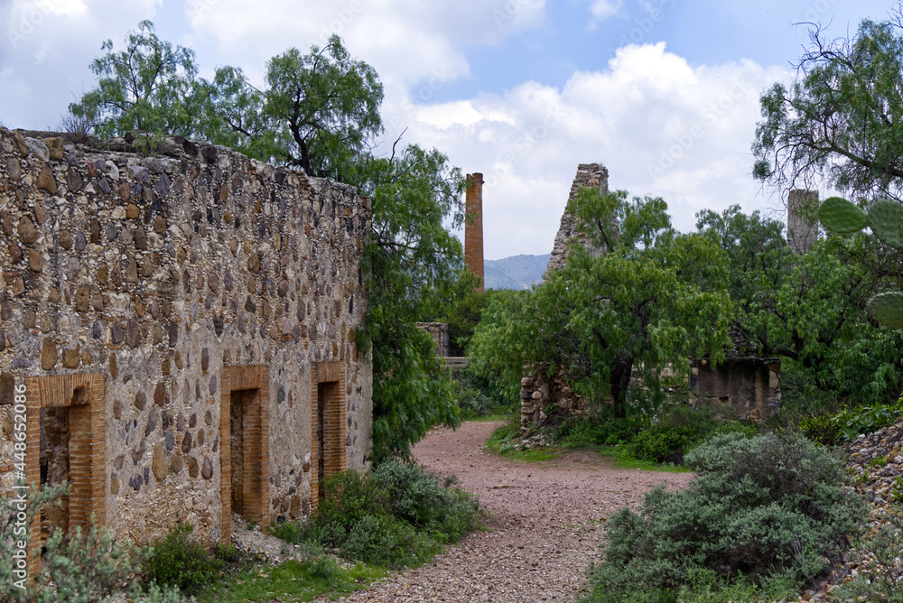 Santa Brigida Mine, Mineral de Pozos, Mexico - Santa Brigida Trail through the Ruins