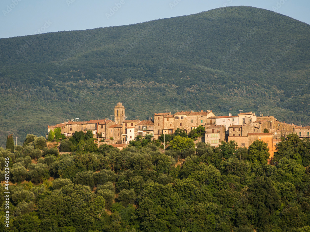 Italia, Toscana, provincia di Grosseto, Monte Amiata, il paese di Montegiovi.