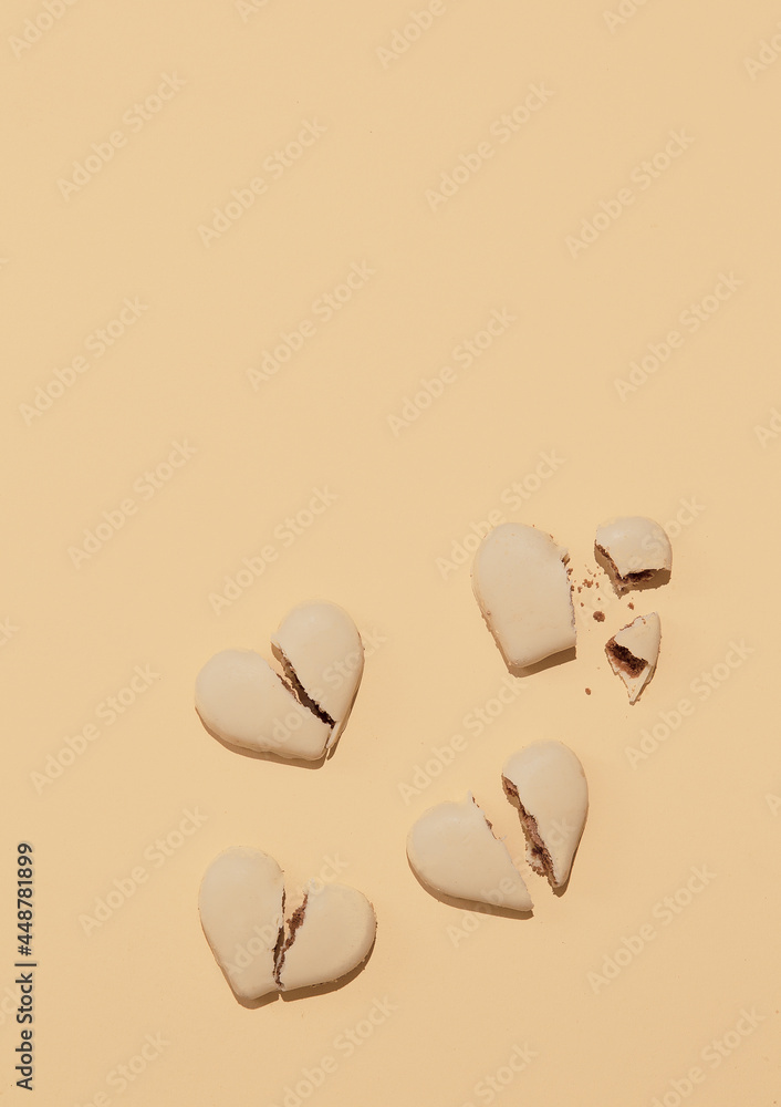 Fototapeta premium biscuit white chocolate hearts cookies. Flat lay scene. Minimal art. Holidays time, present, Valentine's Day, winter christmas celebration wallpaper