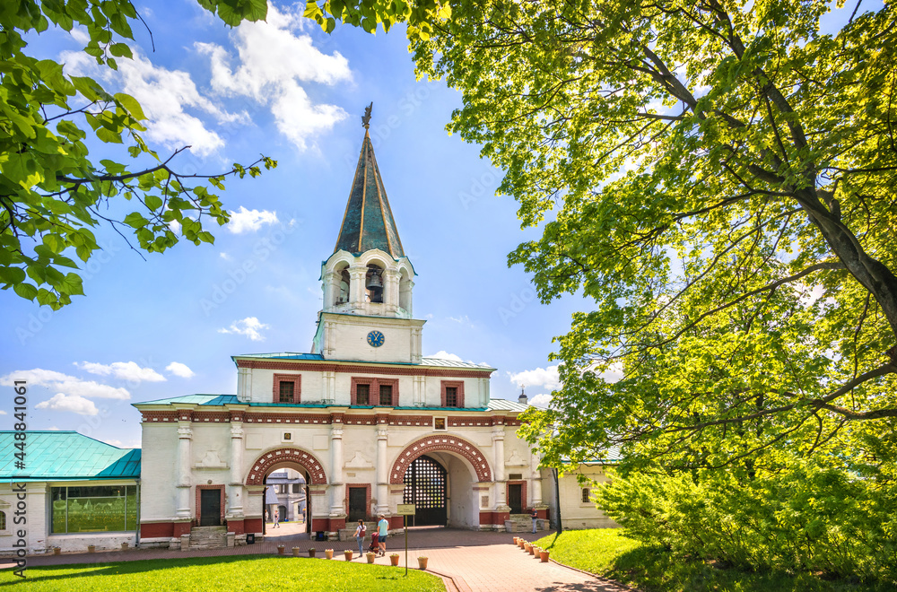 Front gate of Kolomenskoye park in Moscow Front gate of Kolomenskoye park in Moscow