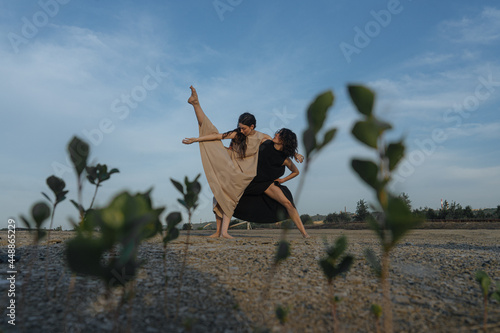 contemporary dance photo