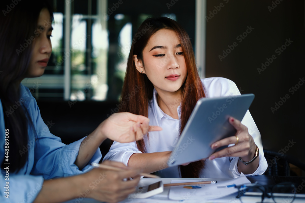 Business Team Meeting to brainstorming and discuss to audit finance planning sales. Financial advisor teamwork and accounting concept. Business Team Meeting to brainstorming and discuss to audit finance planning sales. Financial advisor teamwork and accounting concept.