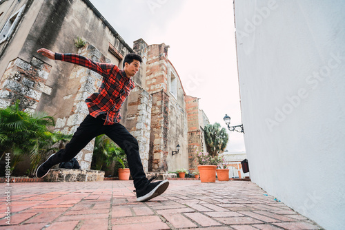 Man jumping doing parkour photo