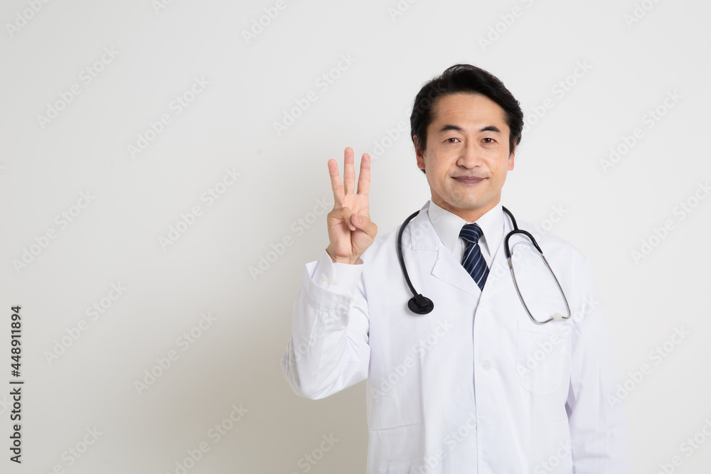 日本人男性の医者 日本人男性の医者