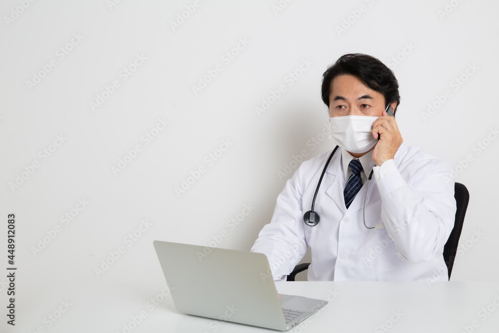 日本人男性の医者 日本人男性の医者