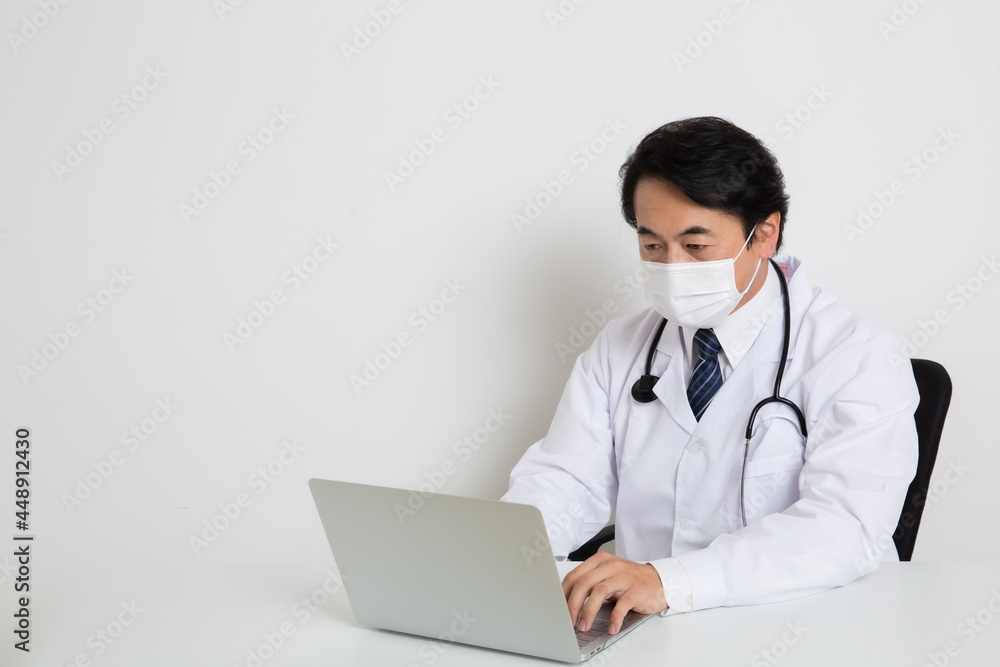 日本人男性の医者 日本人男性の医者