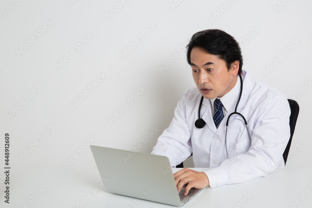 日本人男性の医者 日本人男性の医者