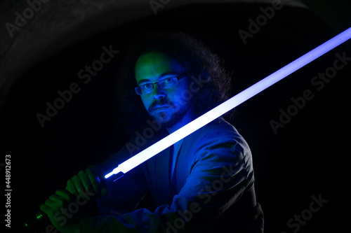 Jedi mit dem blauen Lichtschwert photo