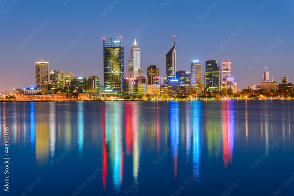 Fototapeta premium Sunrise view of Perth city skyline and the Swan River seen from Mill Point. The modern city of Perth is the state capital of Western Australia, Australia.