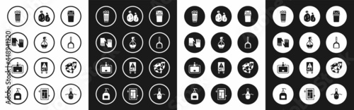 Set Trash can, Water spray bottle, Rubber gloves, Full trash, Dustpan, Garbage bag, Socks and Washbasin icon. Vector