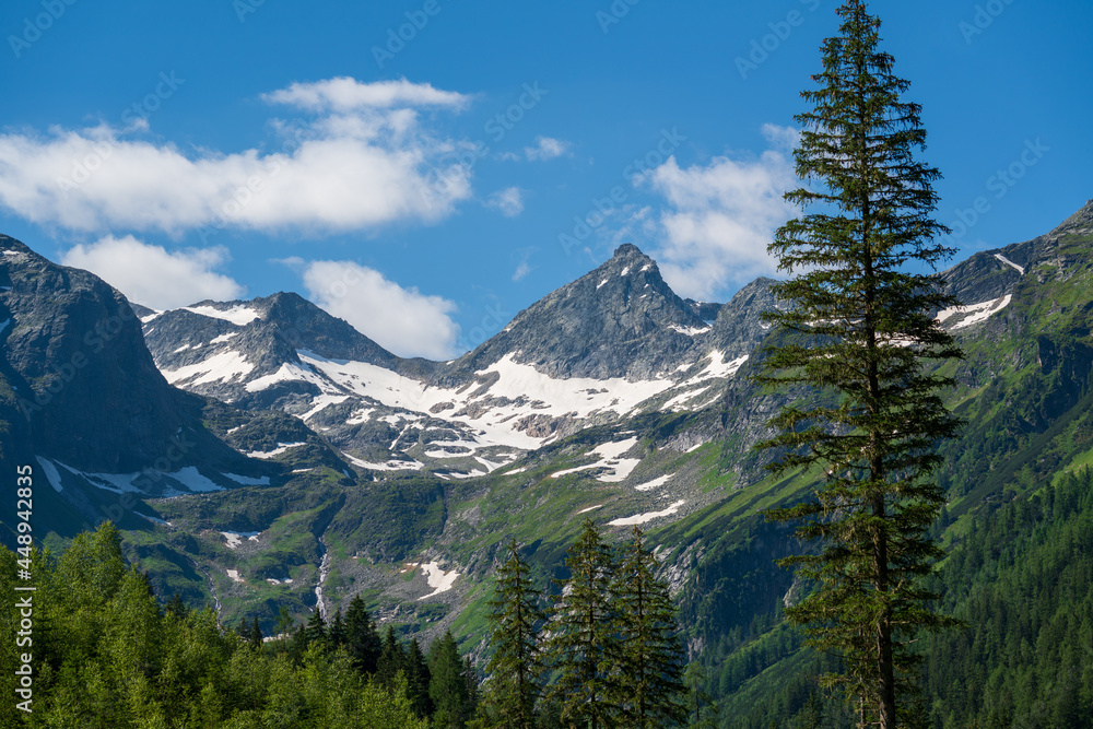 beautiful alpine landscape in the hohe tauern national park in austria, salzburg at a sunny summer day beautiful alpine landscape in the hohe tauern national park in austria, salzburg at a sunny summer day