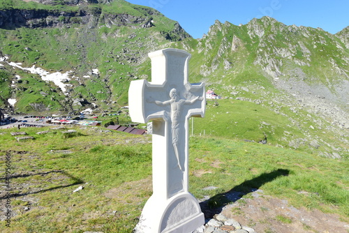 The cross dedicated to the centenary  of the Romanian 2 photo