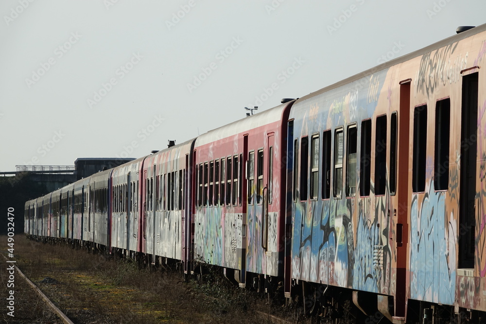 Fototapeta premium Train et tags