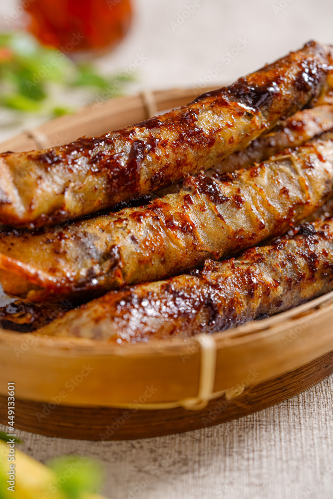 Piscok or banana chocolate is traditional snacks from Indonesia. made of fried banana wrapped in spring roll skin. Piscok or banana chocolate is traditional snacks from Indonesia. made of fried banana wrapped in spring roll skin.