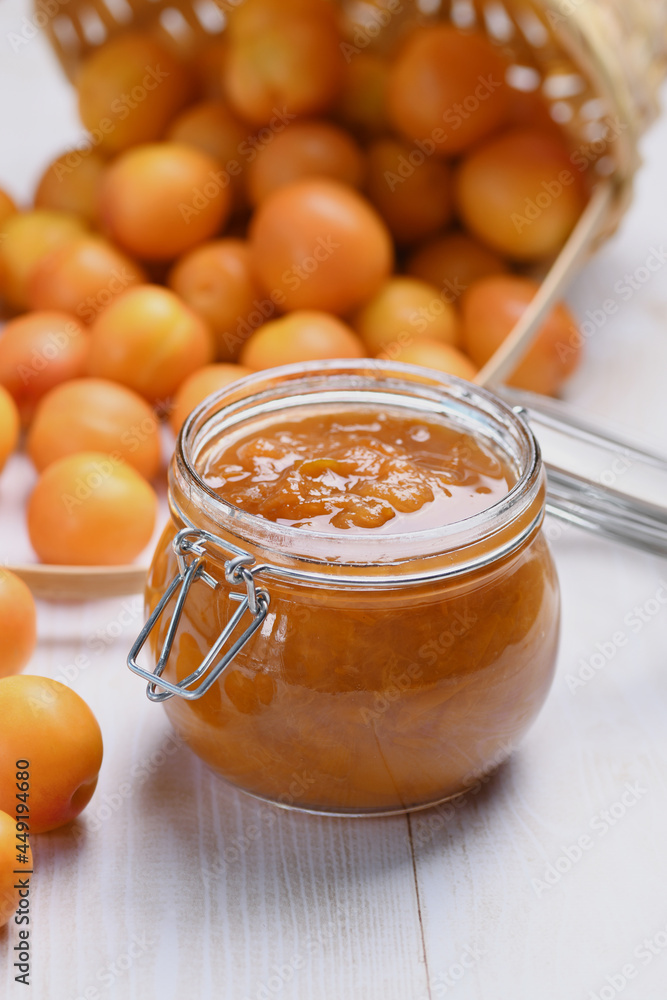 Tasty and aromatic seedless plum jam for the winter can be prepared and canned at home, getting a viscous delicacy when opening such a jar in winter, which goes well with croutons, toasts, pancakes.