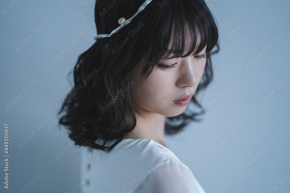 ウェディングドレスを着た花嫁 ウェディングドレスを着た花嫁