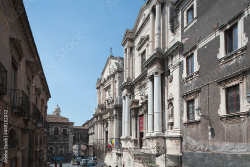 Catania, Sicilia. La via dei Crociferi vista da nord con la Chiesa di San Francesco Borgia
