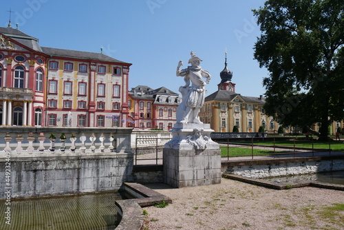 Skulptur am Schloss Bruchsal