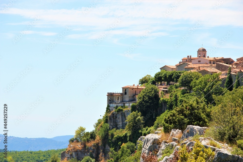 village de Gourdon