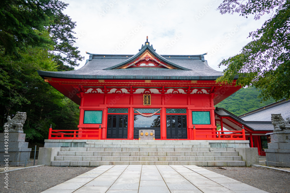 群馬県前橋市、桐生市にある赤城山、黒檜山、地蔵岳を登山している風景 Scenery of climbing Mt. Akagi, Mt. Kurobi-san and Mt. Jizo-dake in Maebashi and Kiryu, Gunma Prefecture. 群馬県前橋市、桐生市にある赤城山、黒檜山、地蔵岳を登山している風景 Scenery of climbing Mt. Akagi, Mt. Kurobi-san and Mt. Jizo-dake in Maebashi and Kiryu, Gunma Prefecture.