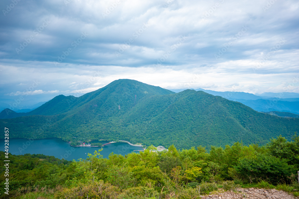 群馬県前橋市、桐生市にある赤城山、黒檜山、地蔵岳を登山している風景 Scenery of climbing Mt. Akagi, Mt. Kurobi-san and Mt. Jizo-dake in Maebashi and Kiryu, Gunma Prefecture. 群馬県前橋市、桐生市にある赤城山、黒檜山、地蔵岳を登山している風景 Scenery of climbing Mt. Akagi, Mt. Kurobi-san and Mt. Jizo-dake in Maebashi and Kiryu, Gunma Prefecture.
