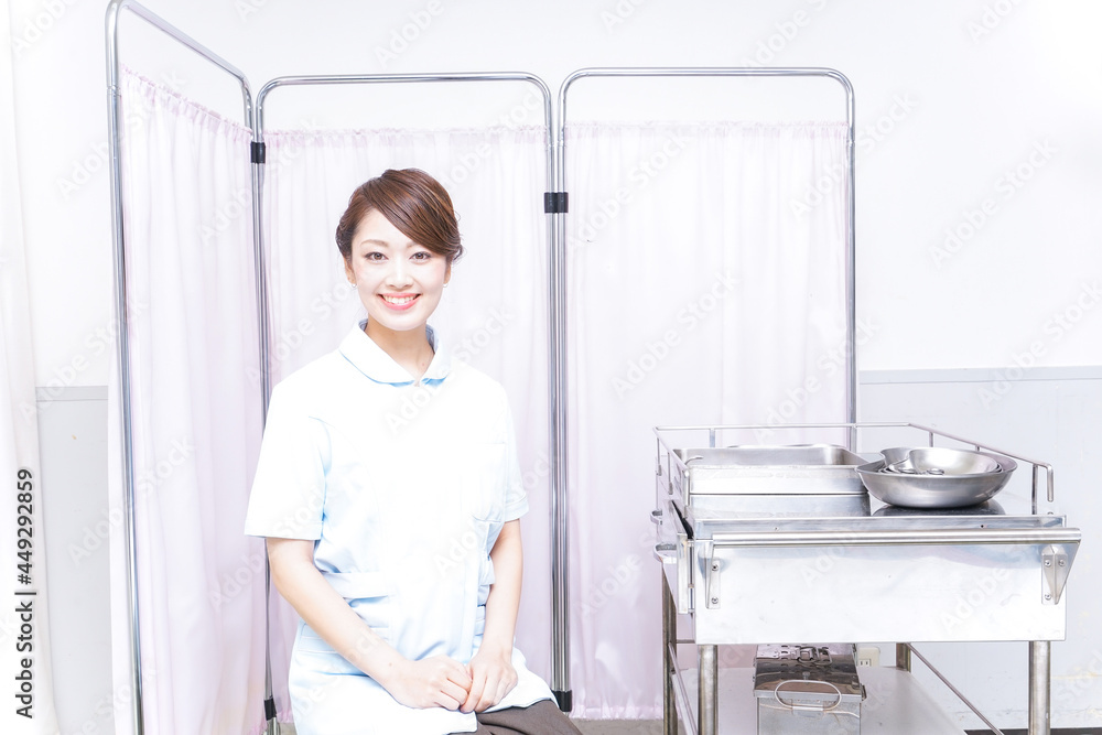 病院で働く看護師 病院で働く看護師