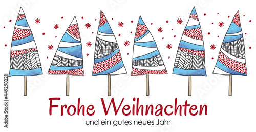 Weihnachtskarte Frohe Weihnachten mit abstrakten Tannenbäumen von Hand gezeichnet, Wasserfarben, blau, rot, schwarz, weiß, isoliert