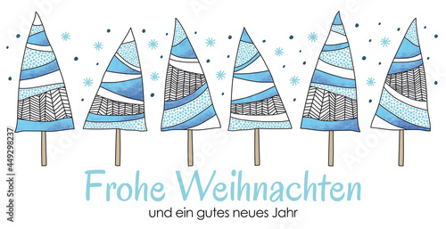 Blaue Tannenbäume Weihnachten abstrakt grafisch von Hand gezeichnet, Tusche und Aquarell als Weihnachtskarte mit Frohe Weihnachten und ein gutes neues Jahr