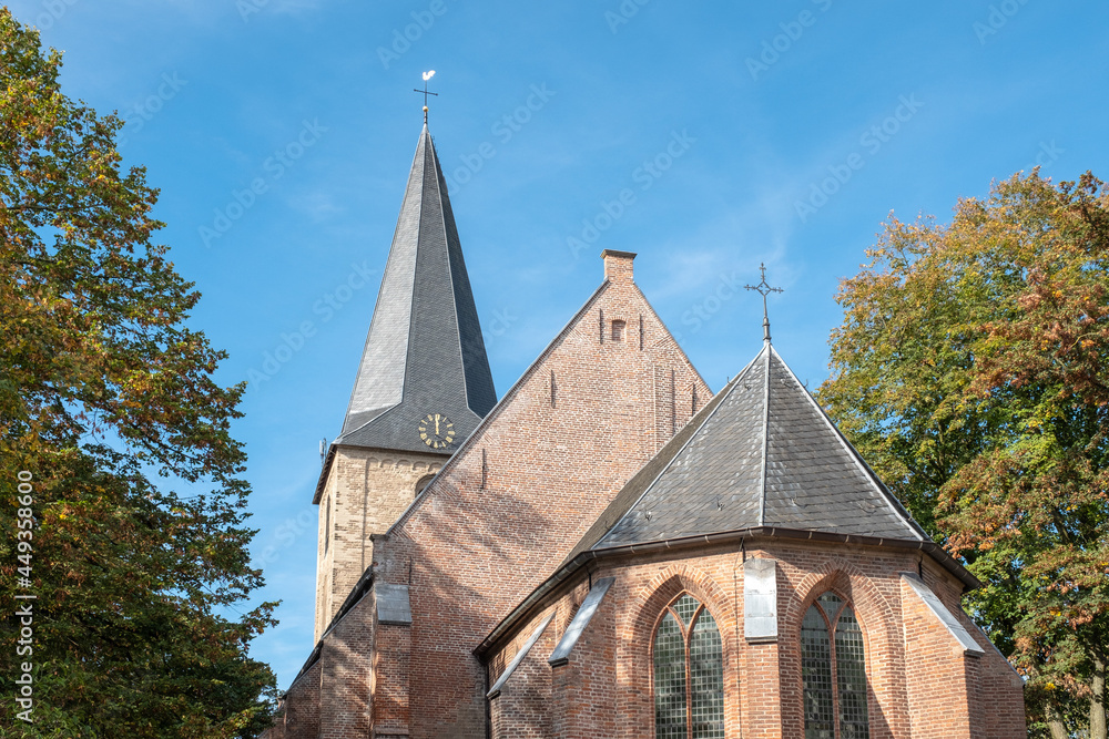 Fototapeta premium Oude kerk (1006) Ermelo, Gelderland Province, The Netherlands