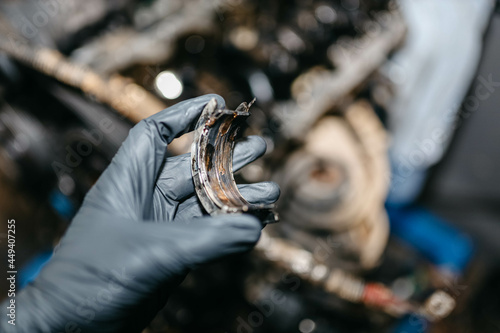 engine breakdown, cranked crankshaft connecting rod bearings.