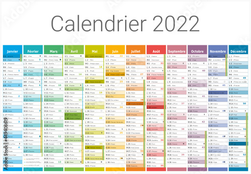 Calendrier 2022 12 mois au format 650 x 450 mm entièrement modifiable via calques