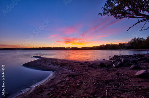 Fototapeta Naklejka Na Ścianę i Meble -  Sunset photography at Osudden beach nearby the town of Värnamo, by the lake Vidöstern, Sweden
