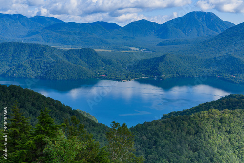社山から見た中禅寺湖