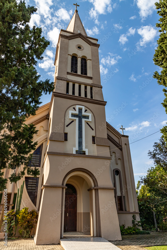Fototapeta premium Small church in countryside