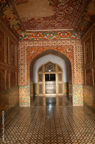 JAHANGIR TOMB (PUNJAB) pakistan Mughal Emperer