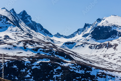 Jotunheimen peaks © Pavel