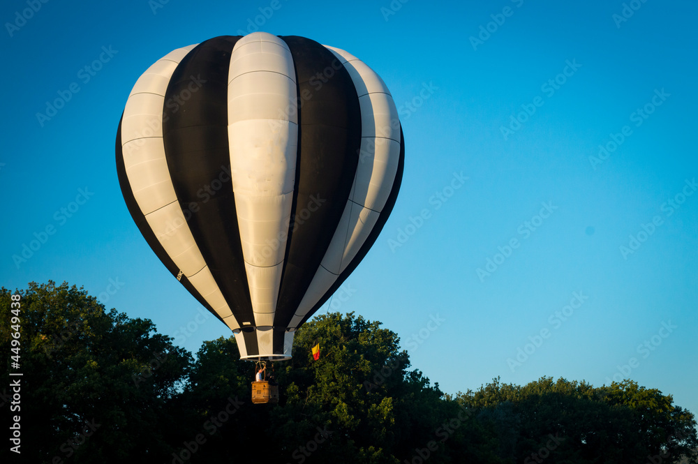 Obraz premium Ballons on the sky of Todi