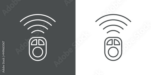 Icono plano control remoto con ondas inalámbricas con lineas en fondo gris y fondo blanco