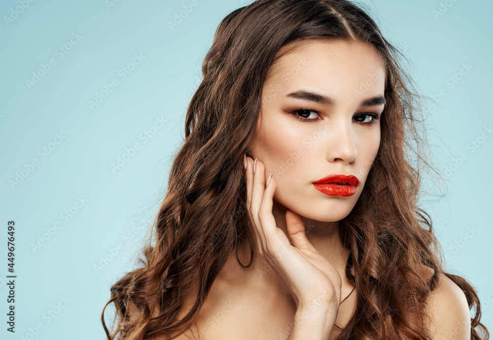 Fototapeta premium woman bare shoulders isolated background passion