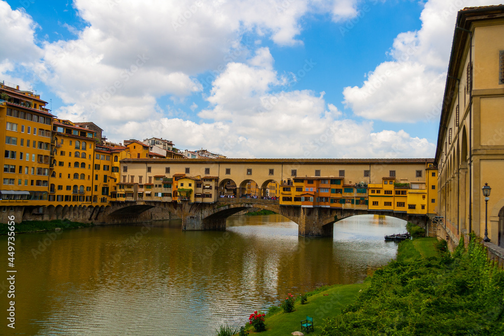 Florence, view of the Montevecchia Bridge