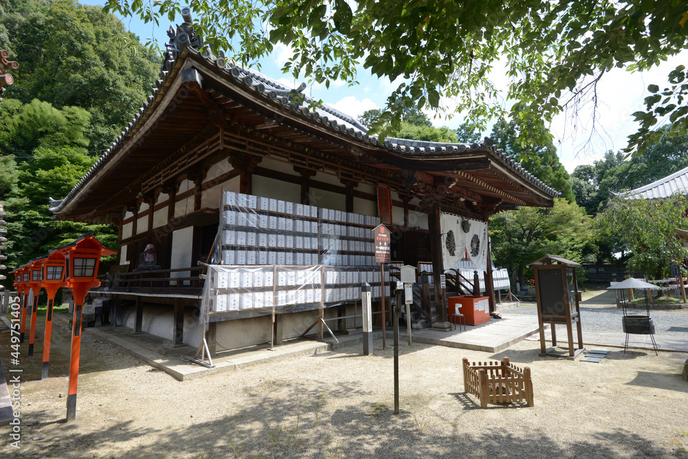 Fototapeta premium 宝積寺 本堂 京都府大山崎町