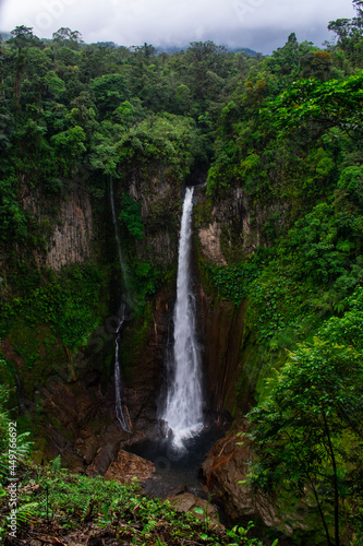 Bajos del Toro waterfall