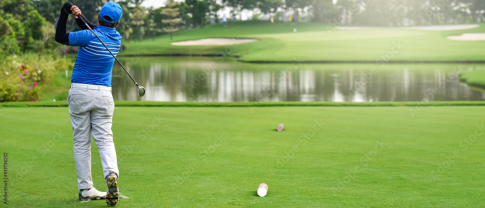 Obraz premium Banner photo of golfers hit sweeping golf course from fairway at sunrise
