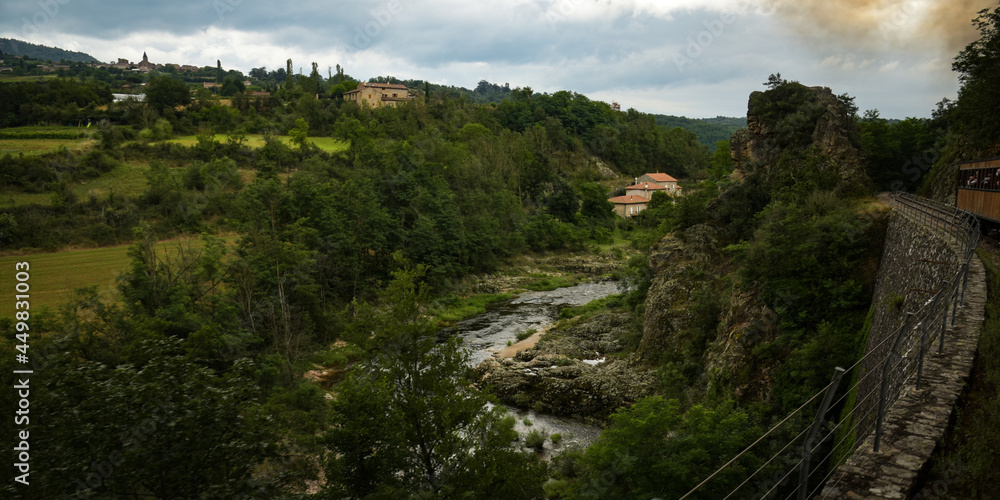Obraz premium old ardeche train in the vercors