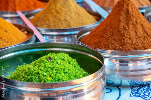Canvas Print Close-Up Of Spices on a Market